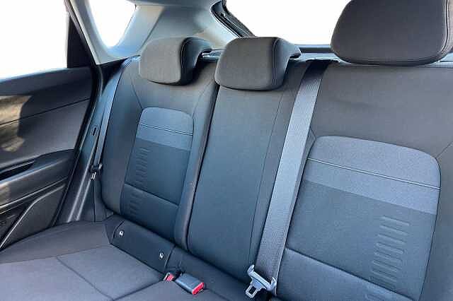 Hyundai Bayon 1.0 T Gdi Advance Suv 5dr Petrol Dct Euro 6 (s/s) (100 Ps)