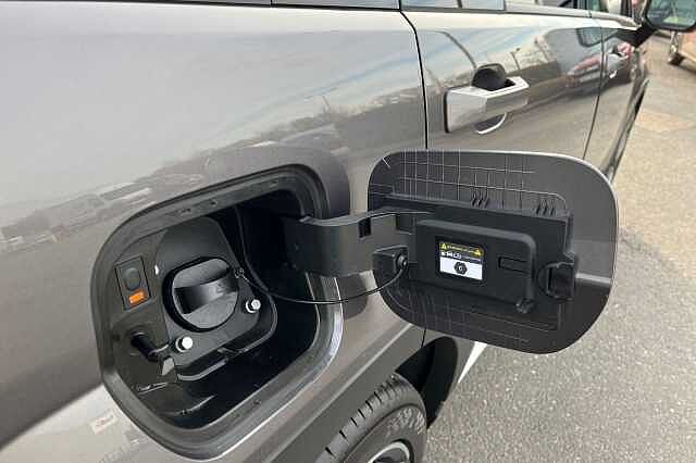 Hyundai Santa Fe 1.6 T Gdi 13.8kwh Ultimate Suv 5dr Petrol Plug In Hybrid Auto 4wd Euro 6 (s/s) (