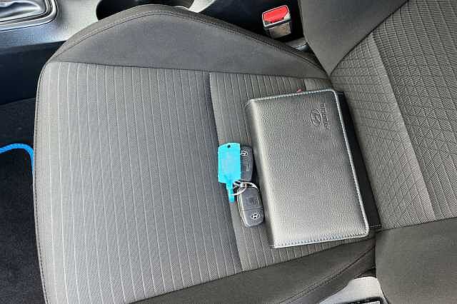 Hyundai I20 1.0 T Gdi Premium Hatchback 5dr Petrol Dct Euro 6 (s/s) (100 Ps)