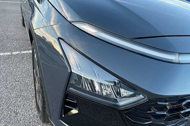 Hyundai Bayon 1.0 T Gdi Premium Suv 5dr Petrol Dct Euro 6 (s/s) (100 Ps)