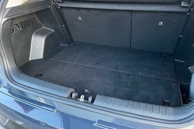 Hyundai Bayon 1.0 T Gdi Premium Suv 5dr Petrol Dct Euro 6 (s/s) (100 Ps)