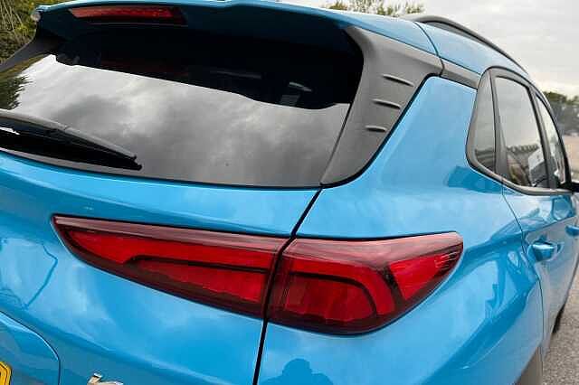 Hyundai Kona 1.6 H Gdi Ultimate Suv 5dr Petrol Hybrid Dct Euro 6 (s/s) (141 Ps)
