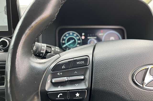 Hyundai Kona 1.6 H Gdi Ultimate Suv 5dr Petrol Hybrid Dct Euro 6 (s/s) (141 Ps)