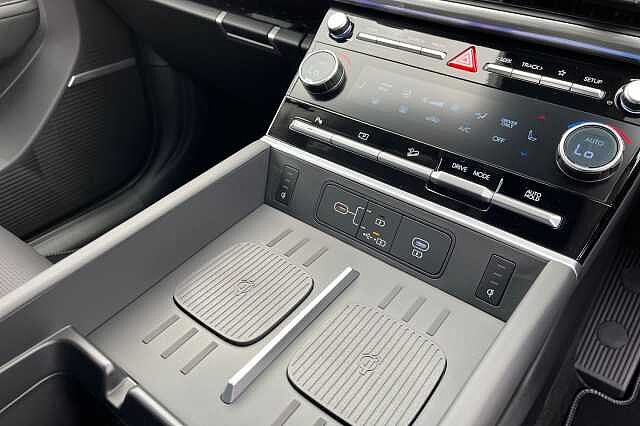 Hyundai Santa Fe 1.6 H T Gdi Ultimate Suv 5dr Petrol Hybrid Auto Euro 6 (s/s) (7seat) (215 Ps)