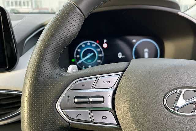 Hyundai Santa Fe 1.6 H T Gdi Ultimate Suv 5dr Petrol Hybrid Auto 4wd Euro 6 (s/s) (230 Ps)