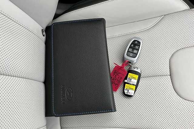 Hyundai Santa Fe 1.6 H T Gdi Ultimate Suv 5dr Petrol Hybrid Auto 4wd Euro 6 (s/s) (230 Ps)