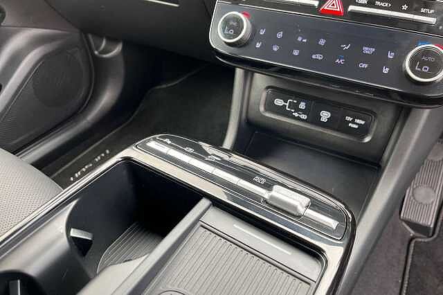 Hyundai Tucson 1.6 T Gdi Ultimate Suv 5dr Petrol Hybrid Auto Euro 6 (s/s) (215 Ps)