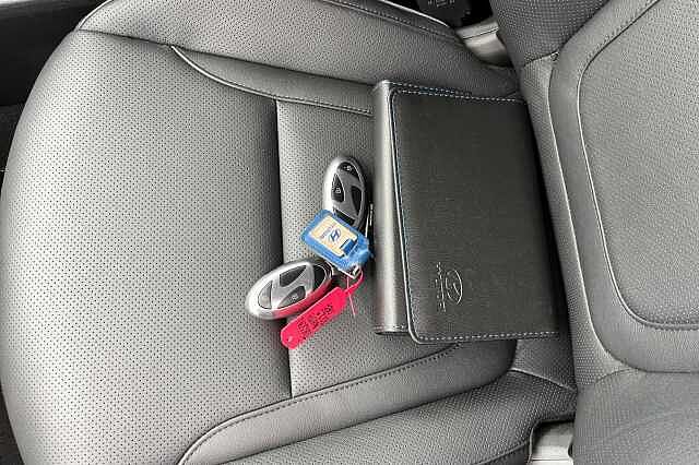 Hyundai Tucson 1.6 T Gdi Ultimate Suv 5dr Petrol Hybrid Auto Euro 6 (s/s) (215 Ps)