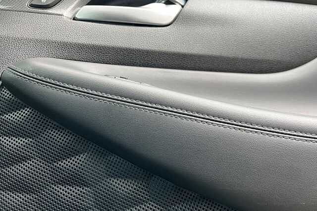 Hyundai Santa Fe 1.6 H T Gdi Ultimate Suv 5dr Petrol Hybrid Auto Euro 6 (s/s) (230 Ps)