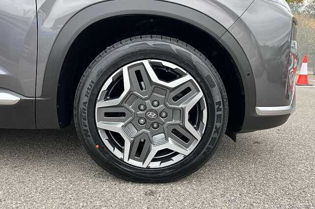 Hyundai Santa Fe 1.6 H T Gdi Ultimate Suv 5dr Petrol Hybrid Auto Euro 6 (s/s) (230 Ps)