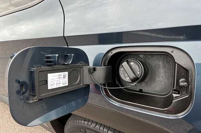 Hyundai Tucson 1.6 H T Gdi Premium Suv 5dr Petrol Hybrid Auto Euro 6 (s/s) (230 Ps)