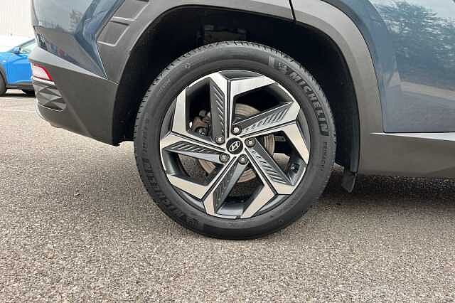 Hyundai Tucson 1.6 H T Gdi Premium Suv 5dr Petrol Hybrid Auto Euro 6 (s/s) (230 Ps)