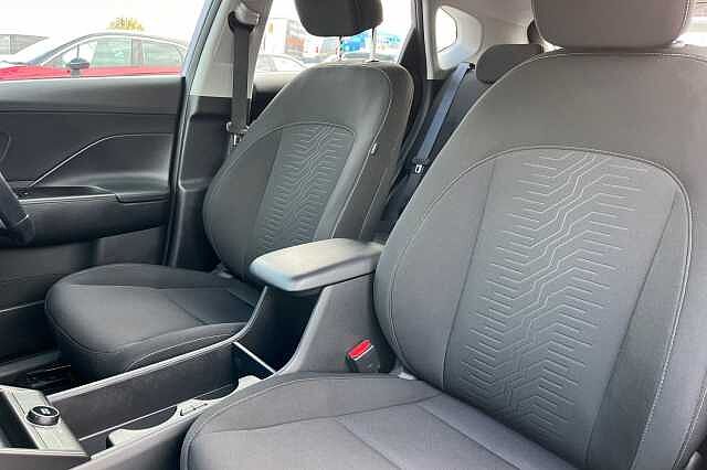 Hyundai Kona 1.6 H Gdi Advance Suv 5dr Petrol Hybrid Dct Euro 6 (s/s) (141 Ps)