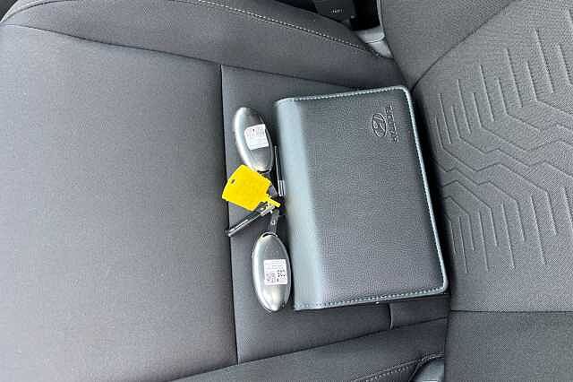 Hyundai Kona 1.6 H Gdi Advance Suv 5dr Petrol Hybrid Dct Euro 6 (s/s) (141 Ps)