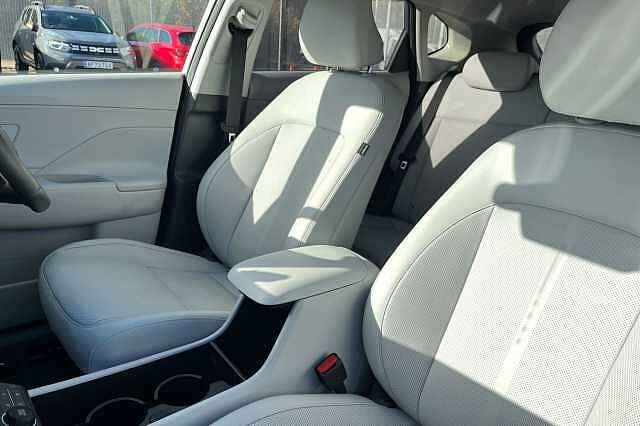 Hyundai Kona 1.6 H Gdi Ultimate Suv 5dr Petrol Hybrid Dct Euro 6 (s/s) (129 Ps)