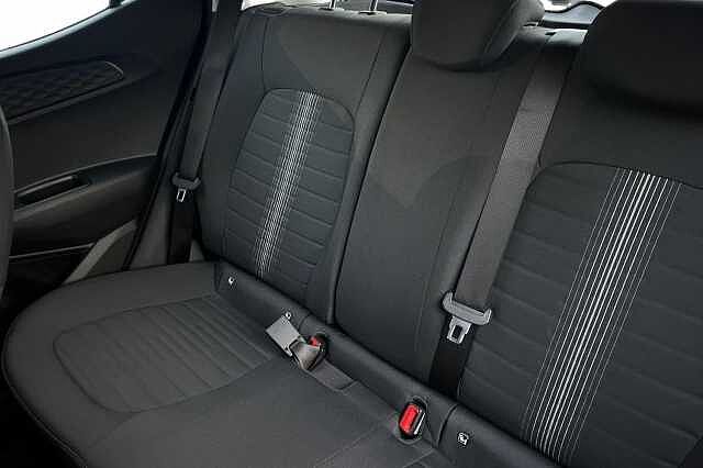 Hyundai I10 1.0 Se Connect Hatchback 5dr Petrol Manual Euro 6 (s/s) (67 Ps)