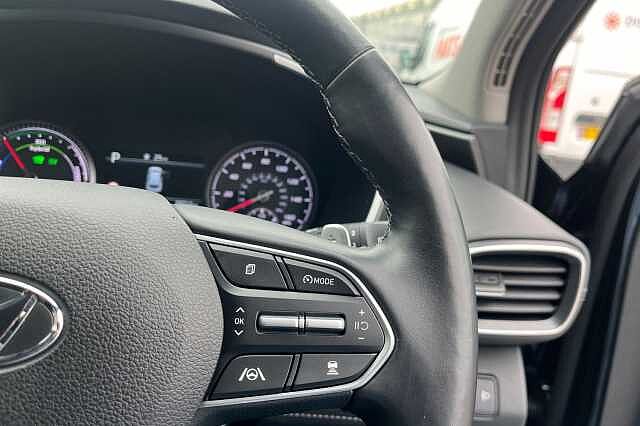 Hyundai Santa Fe 1.6 T Gdi 13.8kwh Premium Suv 5dr Petrol Plug In Hybrid Auto 4wd Euro 6 (s/s) (2
