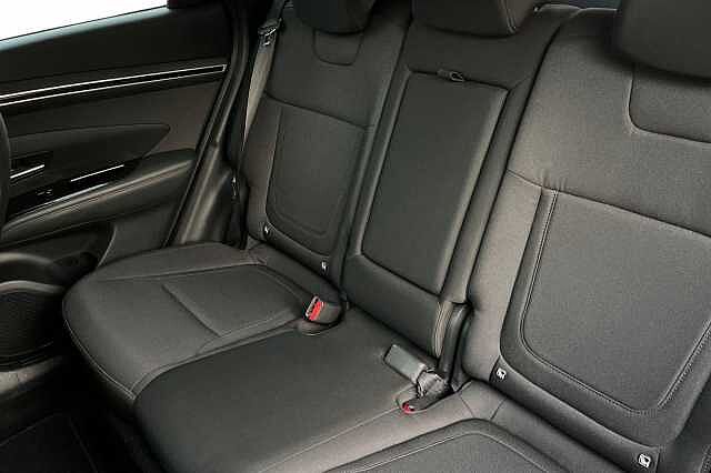 Hyundai Tucson 1.6 T Gdi Mhev Se Connect Suv 5dr Petrol Hybrid Dct Euro 6 (s/s) (150 Ps)