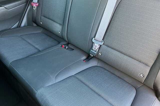 Hyundai Kona 1.6 H Gdi Premium Suv 5dr Petrol Hybrid Dct Euro 6 (s/s) (141 Ps)