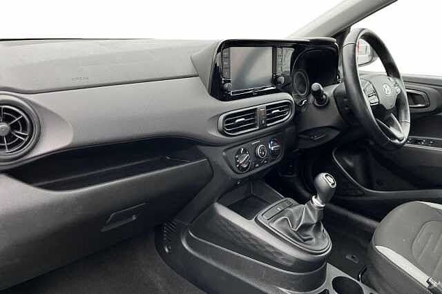 Hyundai I10 1.0 Se Connect Hatchback 5dr Petrol Manual Euro 6 (s/s) (67 Ps)