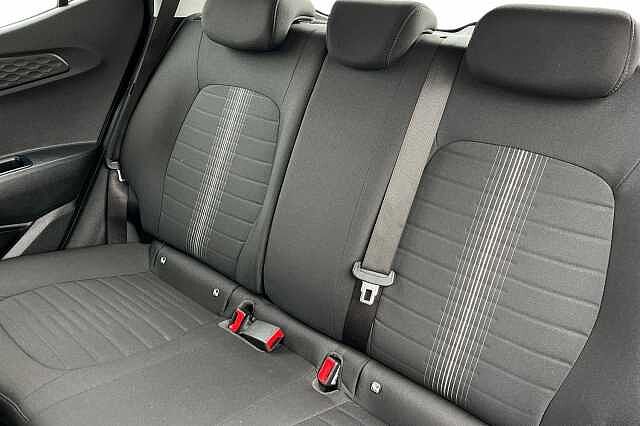 Hyundai I10 1.0 Se Connect Hatchback 5dr Petrol Manual Euro 6 (s/s) (67 Ps)