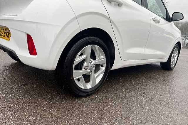 Hyundai I10 1.2 Se Connect Hatchback 5dr Petrol Auto Euro 6 (s/s) (84 Ps)