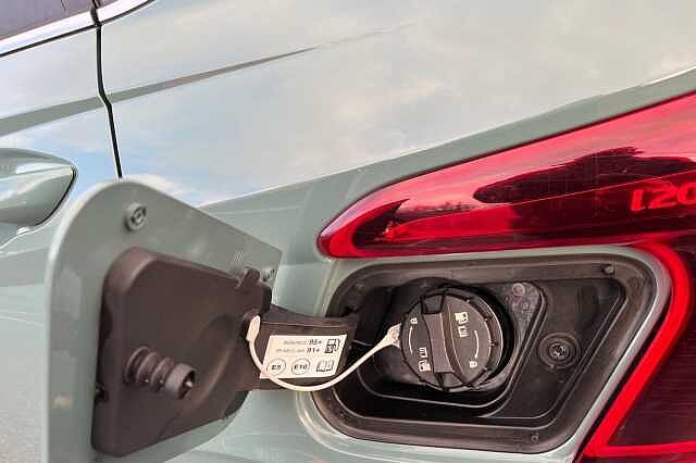 Hyundai I20 1.0 T Gdi Premium Hatchback 5dr Petrol Manual Euro 6 (s/s) (100 Ps)