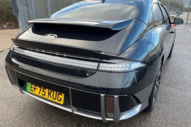 Hyundai Ioniq 6 77.4kwh Ultimate Saloon 4dr Electric Auto Awd (325 Ps)