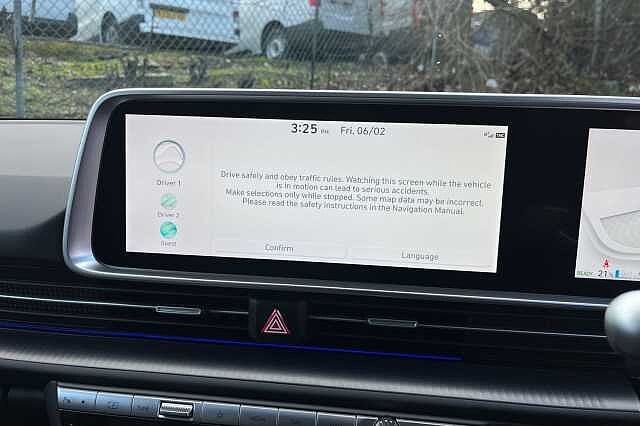 Hyundai Ioniq 6 77.4kwh Ultimate Saloon 4dr Electric Auto Awd (325 Ps)