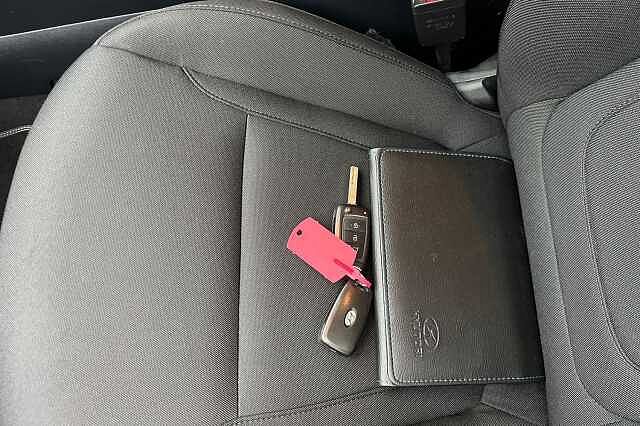 Hyundai Tucson 1.6 T Gdi Mhev Se Connect Suv 5dr Petrol Hybrid Dct Euro 6 (s/s) (150 Ps)