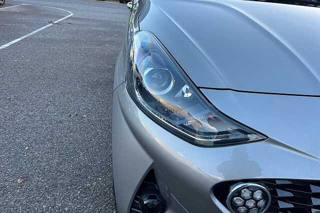 Hyundai I10 1.2 Premium Hatchback 5dr Petrol Auto Euro 6 (s/s) (84 Ps)