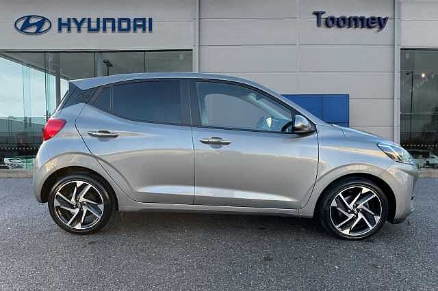 Hyundai I10 1.2 Premium Hatchback 5dr Petrol Auto Euro 6 (s/s) (84 Ps)