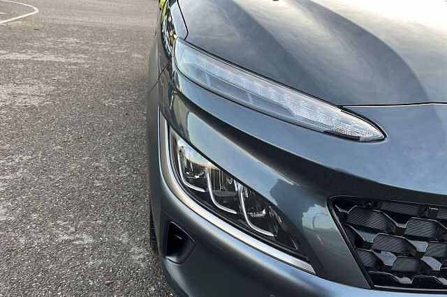 Hyundai Kona 1.6 H Gdi Ultimate Suv 5dr Petrol Hybrid Dct Euro 6 (s/s) (141 Ps)