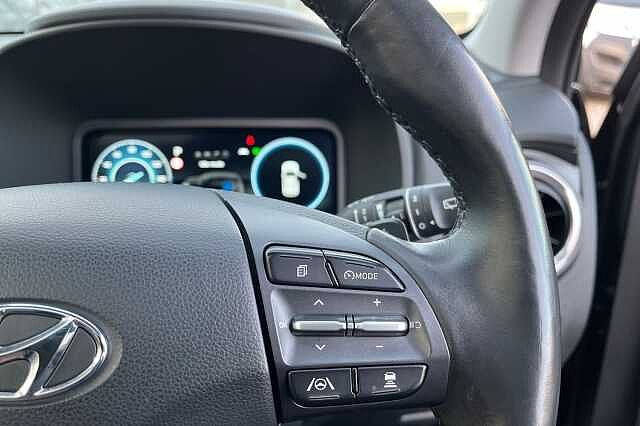 Hyundai Kona 1.6 H Gdi Ultimate Suv 5dr Petrol Hybrid Dct Euro 6 (s/s) (141 Ps)