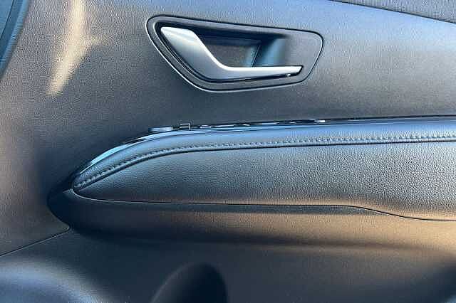 Hyundai Tucson 1.6 T Gdi Premium Suv 5dr Petrol Manual Euro 6 (s/s) (150 Ps)