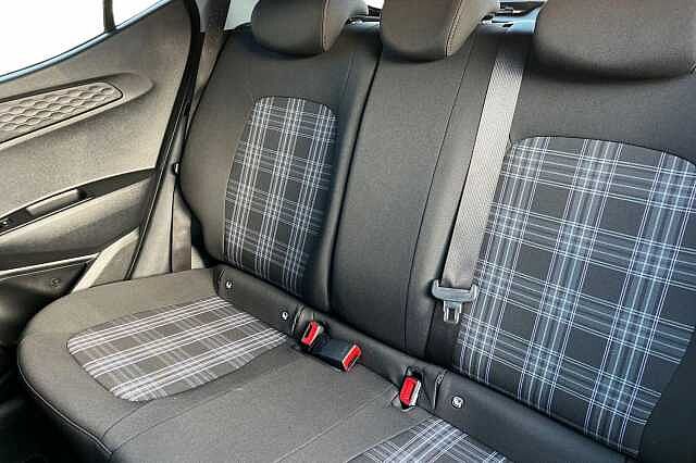 Hyundai I10 1.2 Premium Hatchback 5dr Petrol Auto Euro 6 (s/s) (79 Ps)