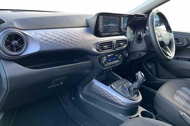 Hyundai I10 1.2 Premium Hatchback 5dr Petrol Auto Euro 6 (s/s) (79 Ps)