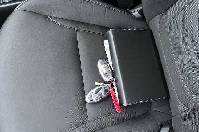 Hyundai Tucson 1.6 T Gdi Premium Suv 5dr Petrol Hybrid Auto Euro 6 (s/s) (215 Ps)