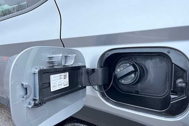 Hyundai Tucson 1.6 T Gdi Premium Suv 5dr Petrol Hybrid Auto Euro 6 (s/s) (215 Ps)