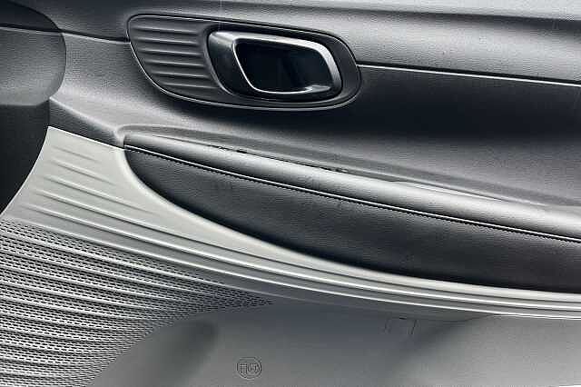 Hyundai Bayon 1.0 T Gdi Mhev Ultimate Suv 5dr Petrol Hybrid Dct Euro 6 (s/s) (100 Ps)