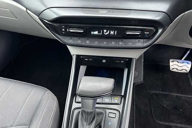 Hyundai Bayon 1.0 T Gdi Mhev Ultimate Suv 5dr Petrol Hybrid Dct Euro 6 (s/s) (100 Ps)