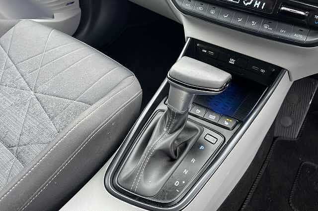 Hyundai Bayon 1.0 T Gdi Mhev Ultimate Suv 5dr Petrol Hybrid Dct Euro 6 (s/s) (100 Ps)