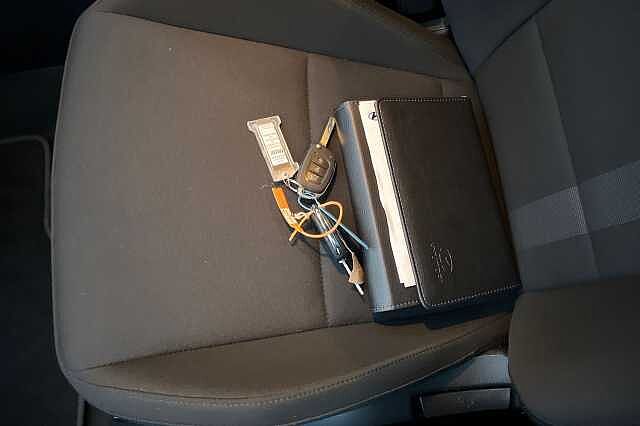 Hyundai I20 1.0 T Gdi Premium Hatchback 5dr Petrol Dct Euro 6 (s/s) (100 Ps) Meta Blue