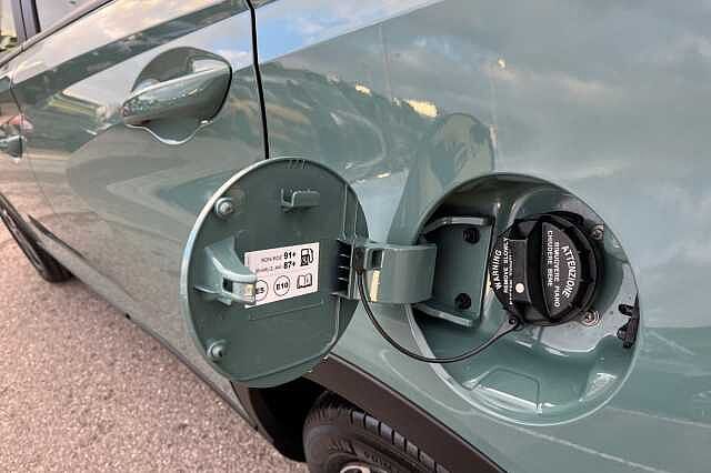 Hyundai Bayon 1.0 T Gdi Mhev Se Connect Suv 5dr Petrol Hybrid Manual Euro 6 (s/s) (100 Ps)