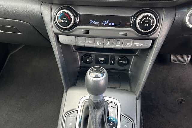 Hyundai Kona 1.6 H Gdi Premium Se Suv 5dr Petrol Hybrid Dct Euro 6 (s/s) (141 Ps)