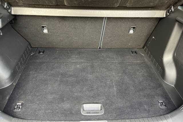 Hyundai Kona 1.6 H Gdi Premium Se Suv 5dr Petrol Hybrid Dct Euro 6 (s/s) (141 Ps)