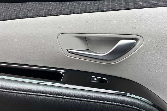Hyundai Tucson 1.6 H T Gdi Ultimate Suv 5dr Petrol Hybrid Auto Euro 6 (s/s) (230 Ps)