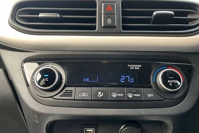 Hyundai I10 1.2 Premium Hatchback 5dr Petrol Auto Euro 6 (s/s) (84 Ps)