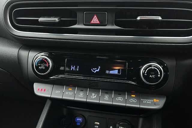 Hyundai Kona 1.6 H Gdi Premium Suv 5dr Petrol Hybrid Dct Euro 6 (s/s) (141 Ps)