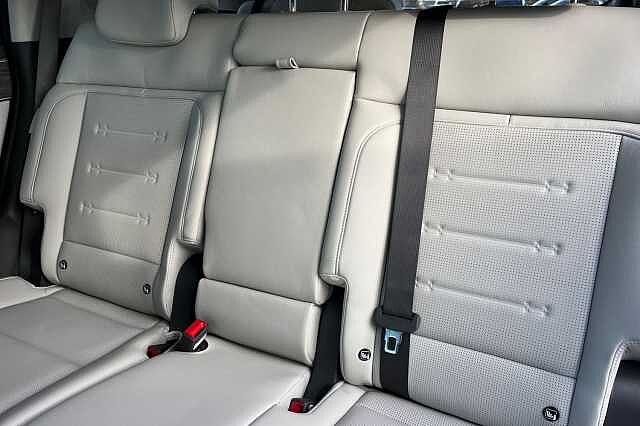 Hyundai Santa Fe 1.6 T Gdi 13.8kwh Ultimate Suv 5dr Petrol Plug In Hybrid Auto 4wd Euro 6 (s/s) (